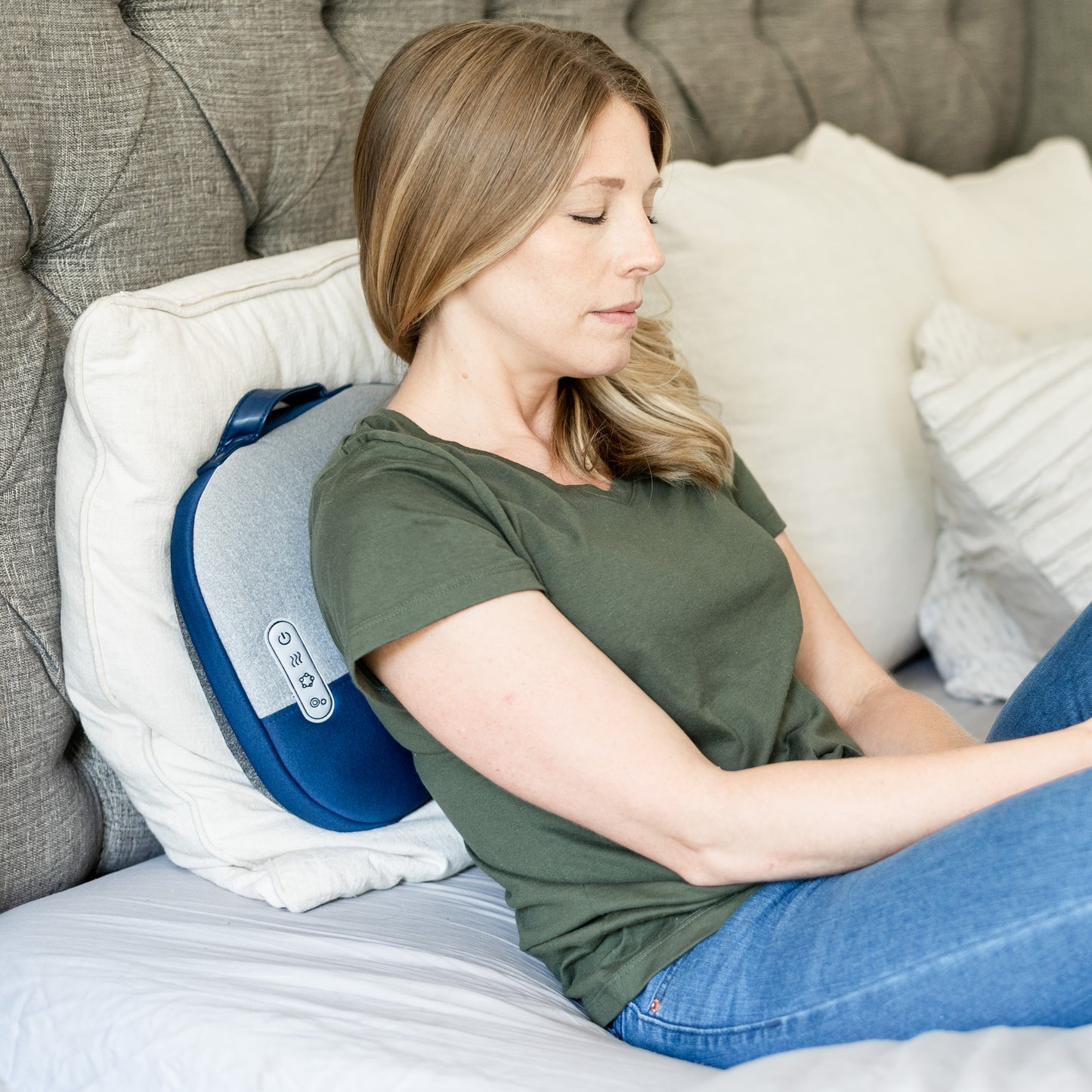 Miko Kumo Wireless Heat and Massage Pillow for Pain Relief