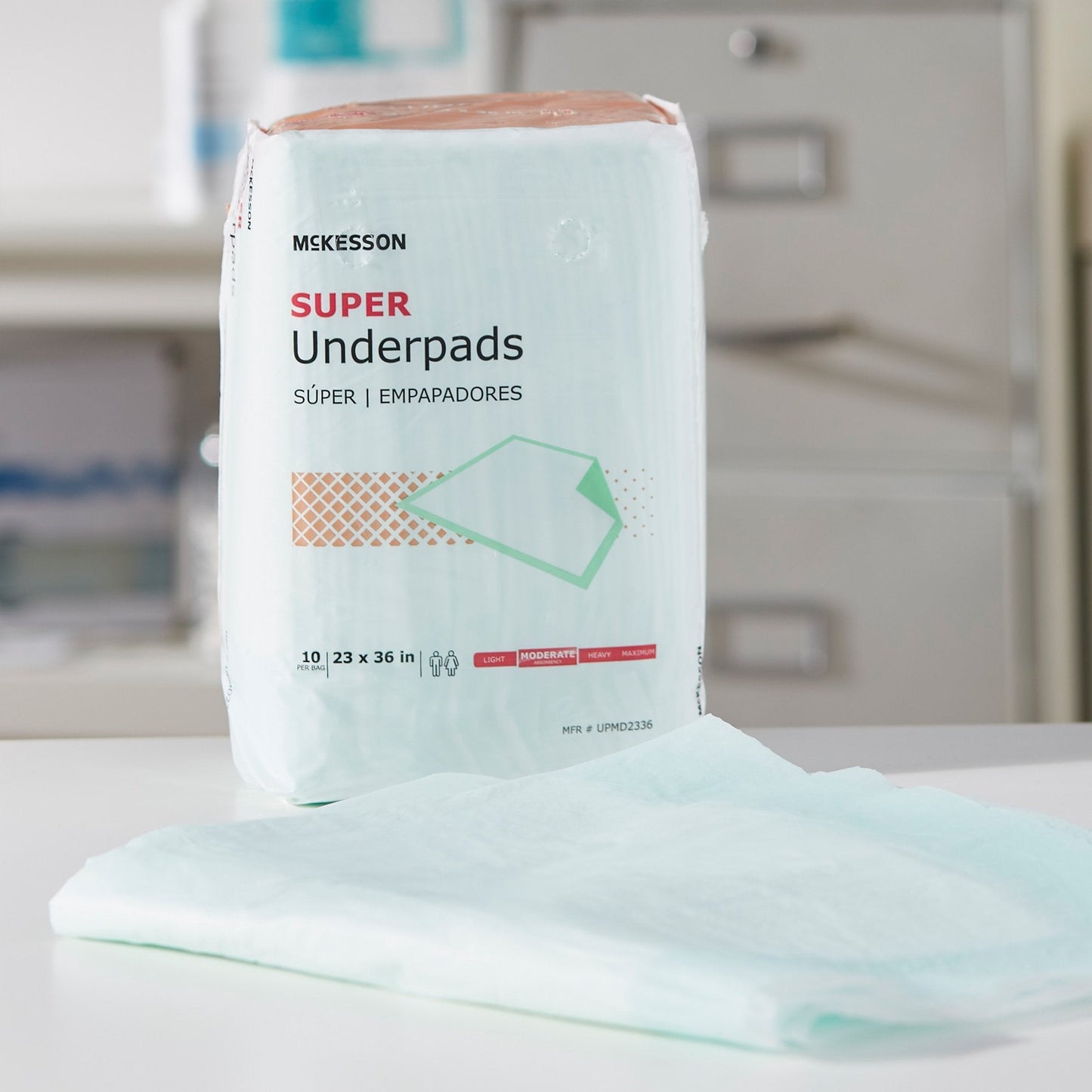 McKesson Super Moderate Absorbency Underpad, 23 x 36 Inch, 10 ct